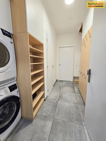 Prodej bytu 3+kk, Praha, Formanská, 61 m2