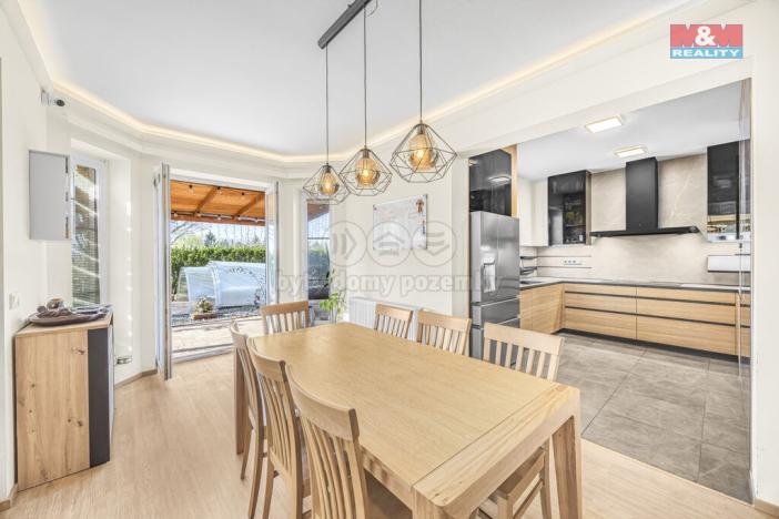 Prodej rodinného domu, Jesenice, Zdiměřická, 250 m2