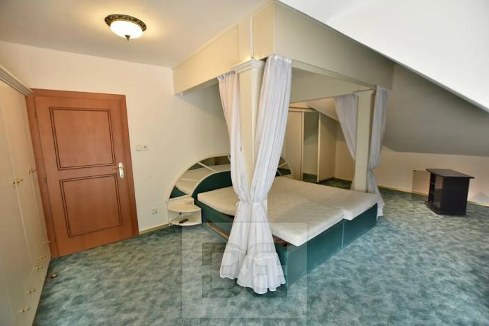 Prodej rodinného domu, Průhonice, Říčanská, 336 m2