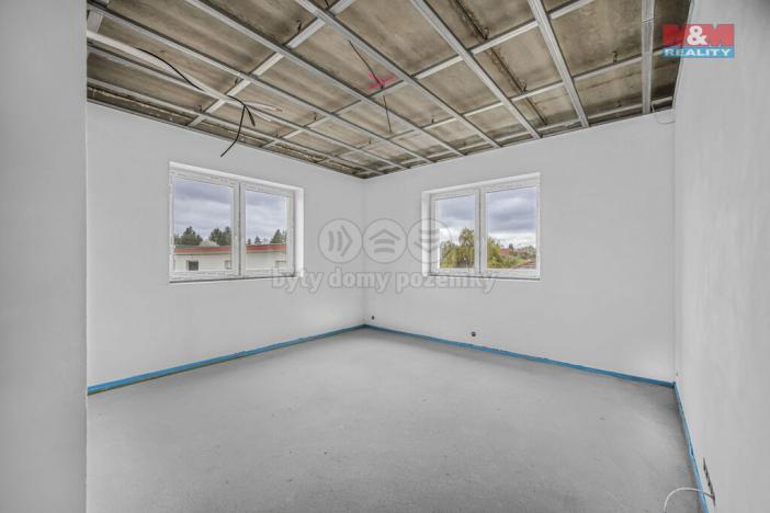 Prodej činžovního domu, Kostelec nad Černými lesy, Osadní, 310 m2