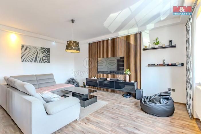 Prodej rodinného domu, Krnov - Pod Bezručovým vrchem, Úvoz, 120 m2