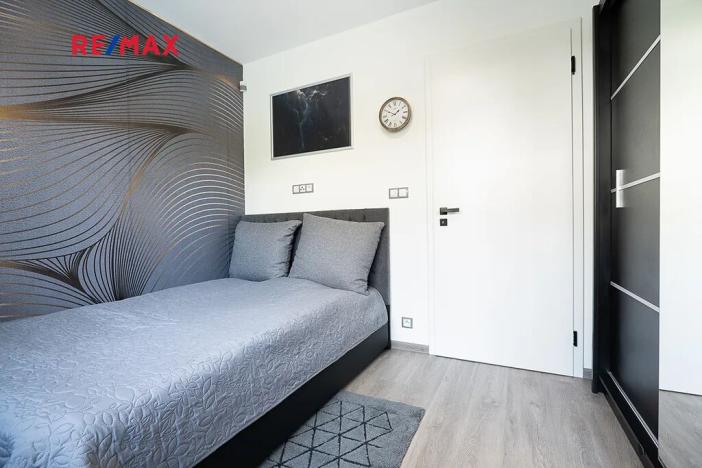 Prodej rodinného domu, Hovorčovice, Na Konci světa, 188 m2