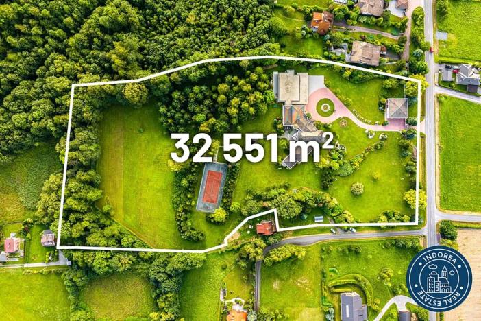 Prodej vily, Malenovice, 900 m2