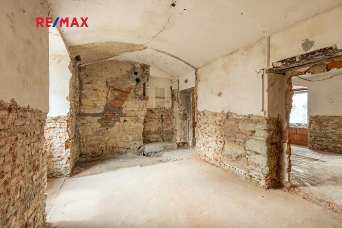 Prodej vícegeneračního domu, Koleč, 404 m2