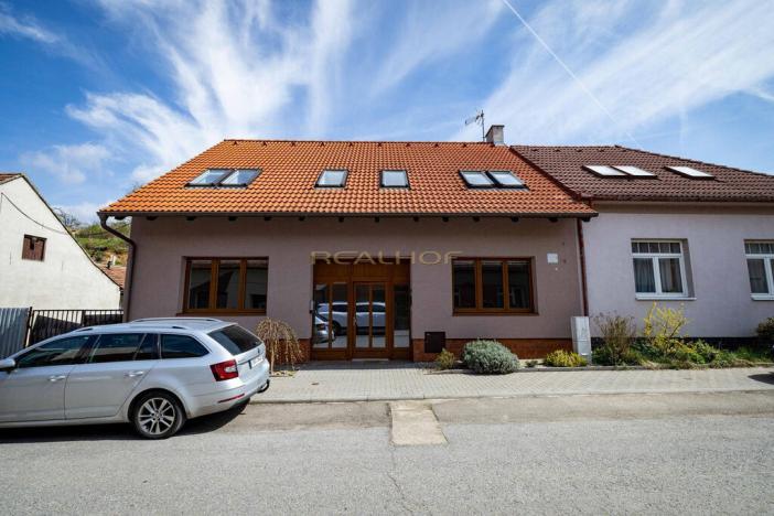 Prodej rodinného domu, Silůvky, Pod Lipami, 200 m2