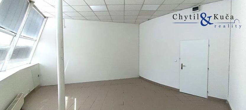 Pronájem obchodního prostoru, Přerov, tř. Gen. Janouška, 12 m2