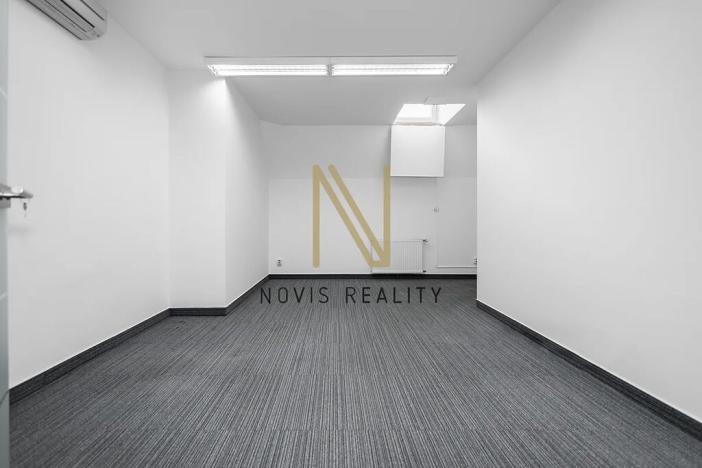 Pronájem kanceláře, Plzeň, Americká, 165 m2