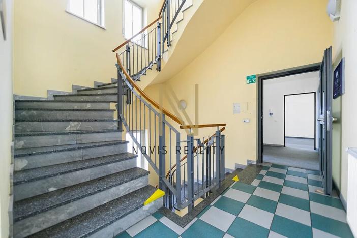 Pronájem kanceláře, Plzeň, Americká, 165 m2