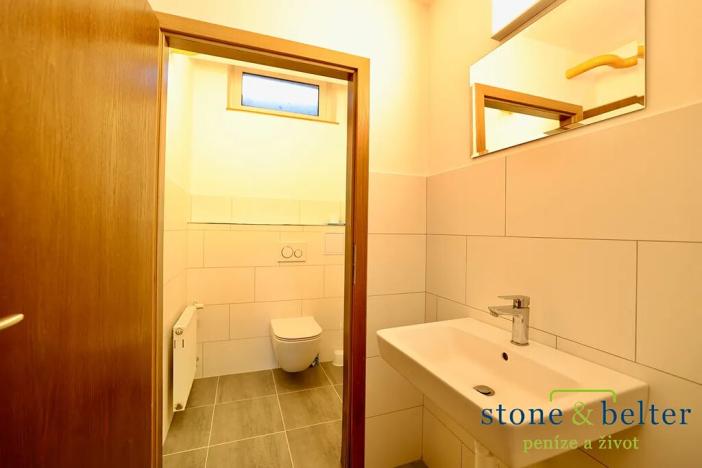 Pronájem kanceláře, Mladá Boleslav, třída T. G. Masaryka, 128 m2