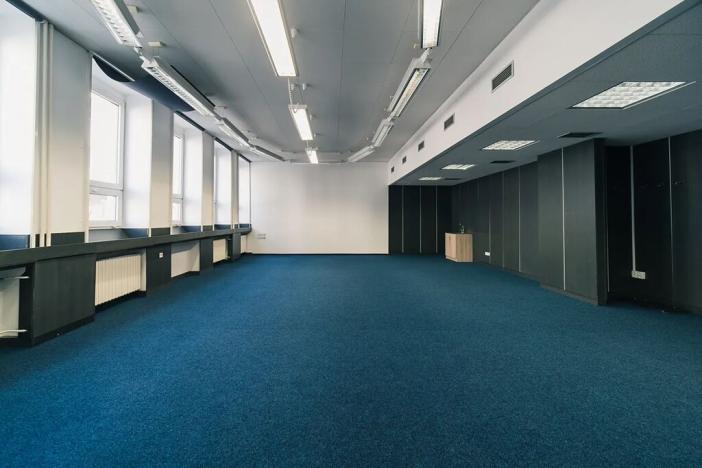 Pronájem kanceláře, Pardubice, Pernerova, 20 m2