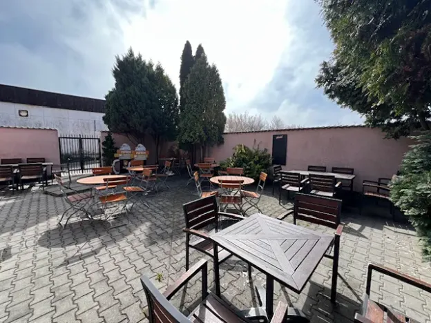 Prodej restaurace, Nové Strašecí, Křivoklátská, 120 m2