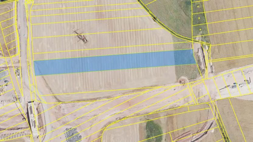 Prodej pole, Krupá, 12327 m2