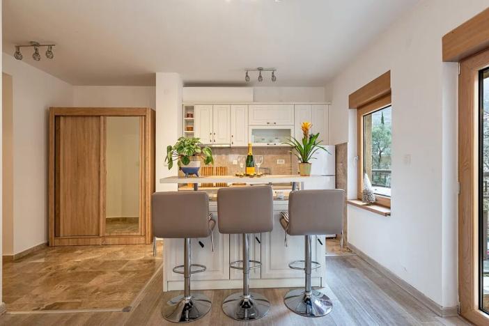 Prodej bytu 2+kk, Budva, Černá Hora, 74 m2