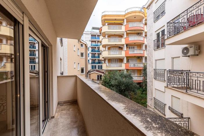 Prodej bytu 2+kk, Budva, Černá Hora, 74 m2