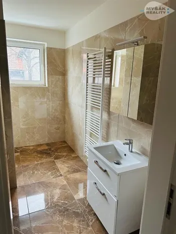 Prodej bytu 2+kk, Kladno, Vrchlického, 72 m2