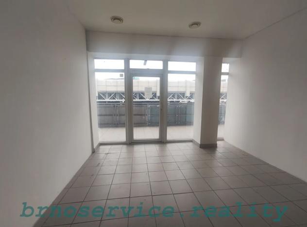 Pronájem obchodního prostoru, Brno, Zvonařka, 150 m2