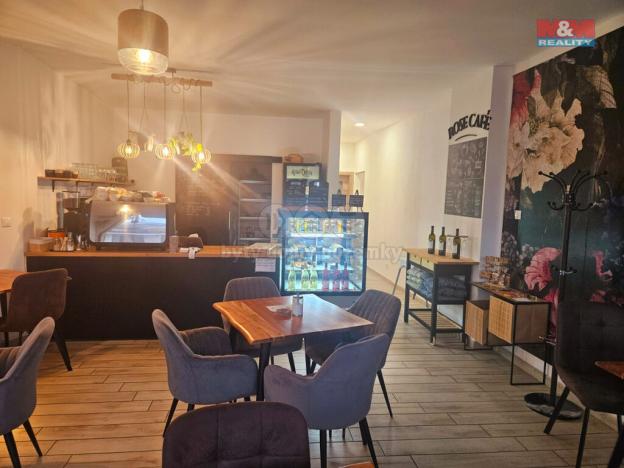 Pronájem restaurace, Horoušany - Horoušánky, Hlavní, 79 m2