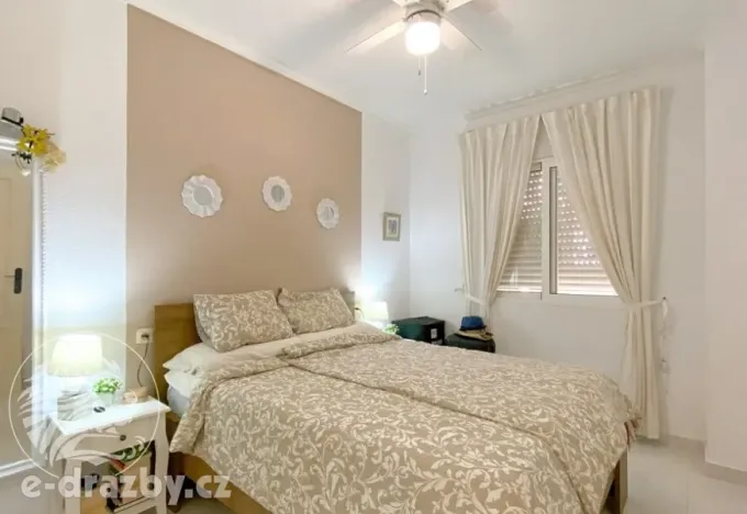 Prodej bytu 2+kk, Torrevieja, Španělsko, 49 m2