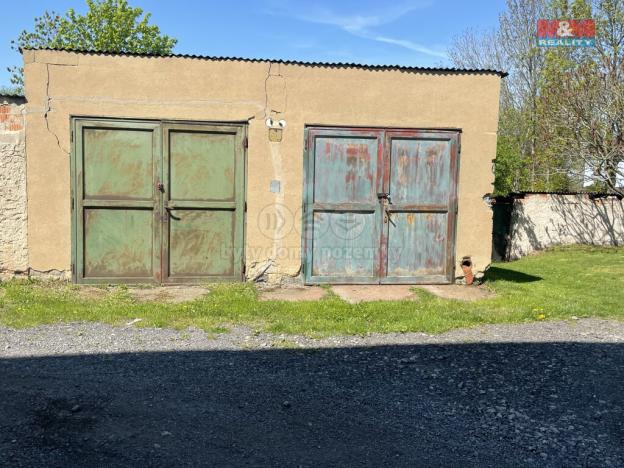 Prodej činžovního domu, Svojšice, 705 m2