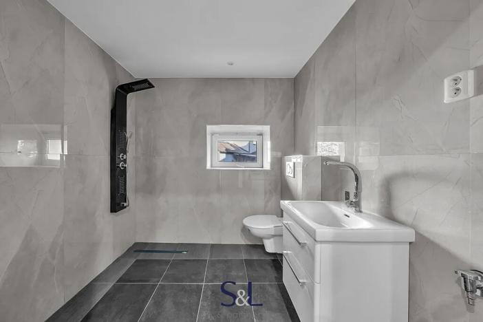 Prodej činžovního domu, Cvikov, Československé armády, 240 m2