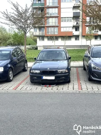 Pronájem garážového stání, Olomouc, Aloise Rašína, 12 m2