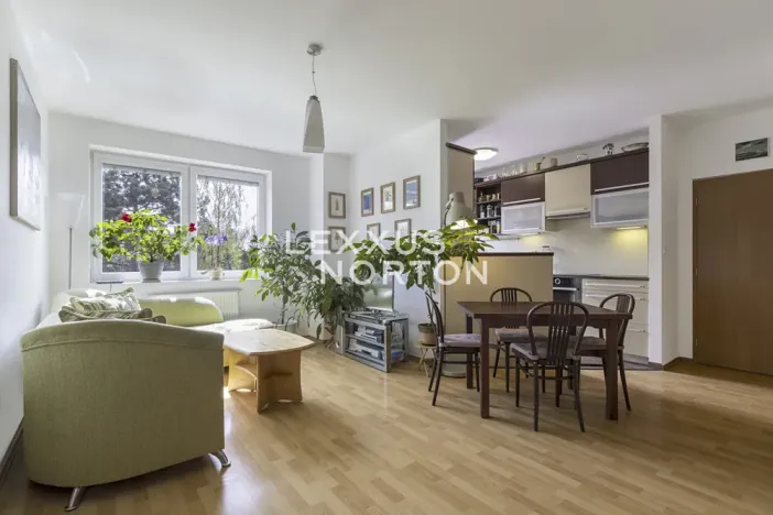 Prodej bytu 3+kk, Šestajovice, Revoluční, 65 m2