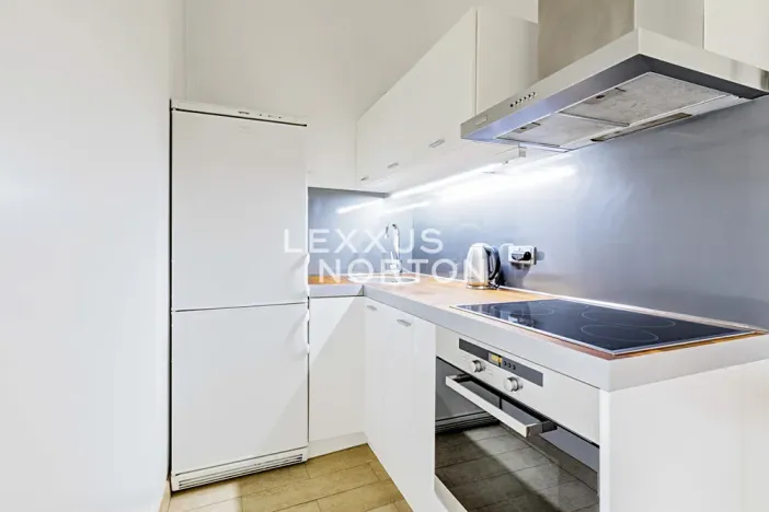 Pronájem bytu 2+kk, Praha - Vršovice, Žitomírská, 43 m2