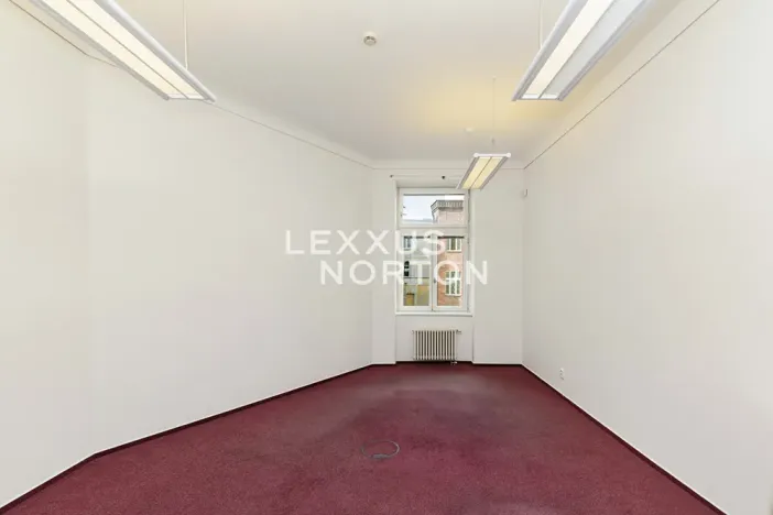 Pronájem kanceláře, Praha - Nové Město, Václavské náměstí, 534 m2