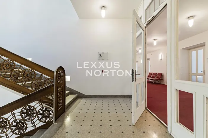 Pronájem kanceláře, Praha - Nové Město, Václavské náměstí, 534 m2