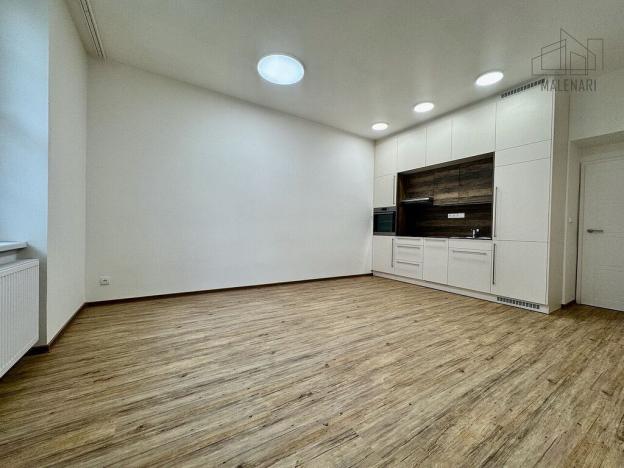 Pronájem bytu 2+kk, Praha - Smíchov, Ke Koulce, 51 m2