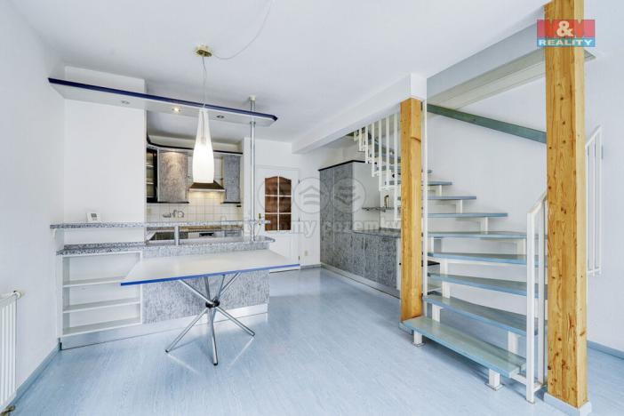 Prodej rodinného domu, Karlovy Vary, Boční, 104 m2