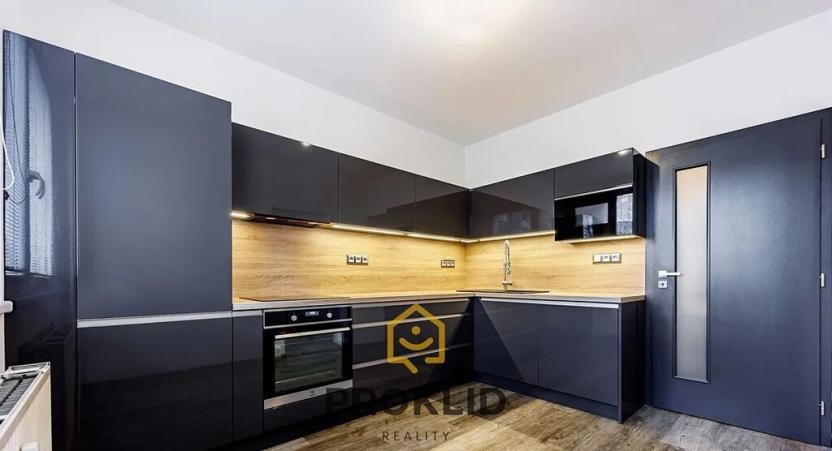 Prodej bytu 3+1, Olomouc, Trnkova, 62 m2