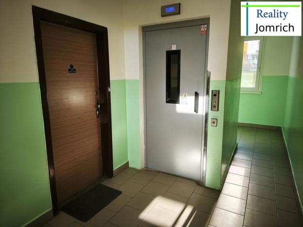 Pronájem bytu 2+1, Liberec, Aloisina výšina, 56 m2