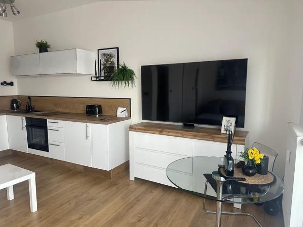 Prodej bytu 1+kk, Jesenice, Sluneční, 35 m2