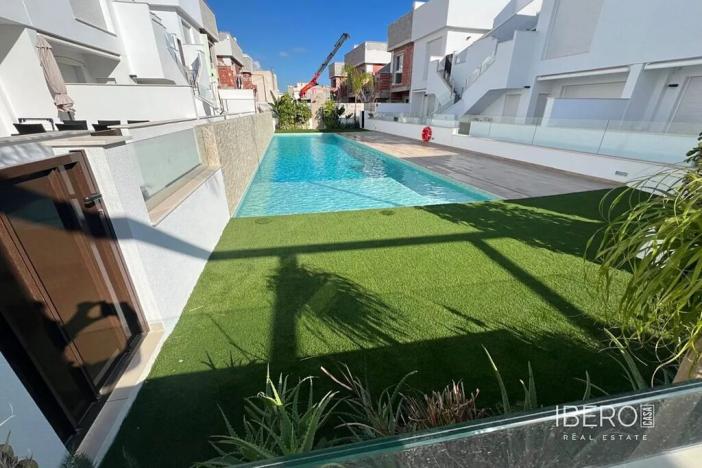 Prodej bytu 3+kk, Pilar de la Horadada, Španělsko, 76 m2