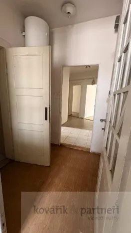 Prodej obchodního prostoru, Rumburk, Třída 9. května, 300 m2