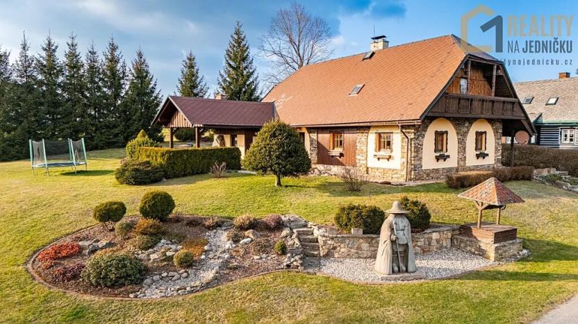 Prodej chalupy, Liberk, 150 m2