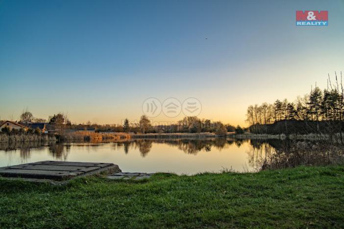 Prodej pozemku pro bydlení, Nová Ves, 758 m2