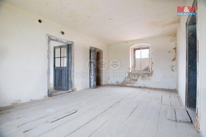 Prodej rodinného domu, Černiv, 320 m2