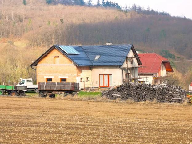 Prodej rodinného domu, Lomnice, 267 m2