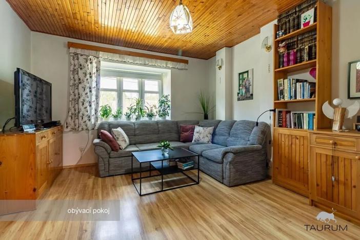 Prodej vícegeneračního domu, Chocenice, 280 m2