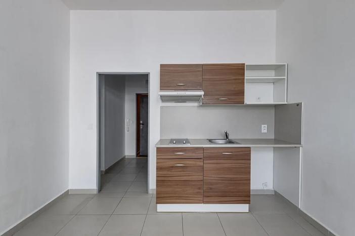 Pronájem bytu 1+kk, Pelhřimov, Slovanského bratrství, 19 m2