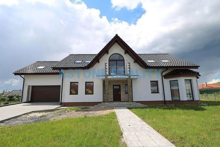 Pronájem rodinného domu, Trnová, 370 m2