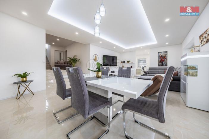 Prodej rodinného domu, Kunice, Do Žlábek, 340 m2