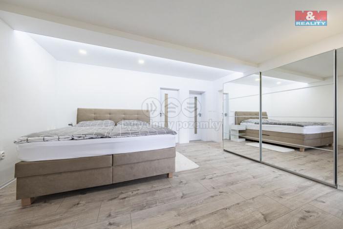 Prodej rodinného domu, Kunice, Do Žlábek, 340 m2