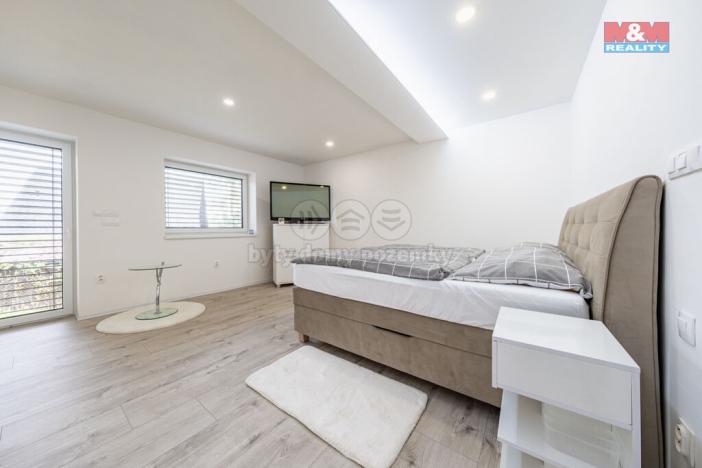 Prodej rodinného domu, Kunice, Do Žlábek, 340 m2