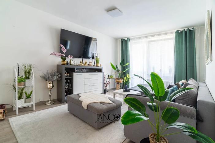 Prodej bytu 3+1, Hodonín, Národní třída, 69 m2