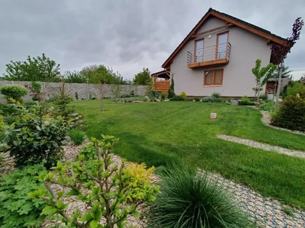 Prodej rodinného domu, Dalešice, 140 m2