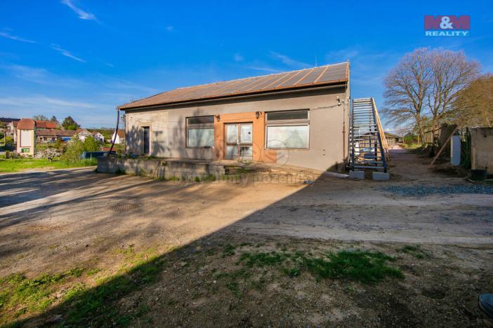 Prodej rodinného domu, Neuměř, 188 m2