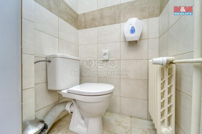 Pronájem kanceláře, Plzeň, Hálkova, 786 m2